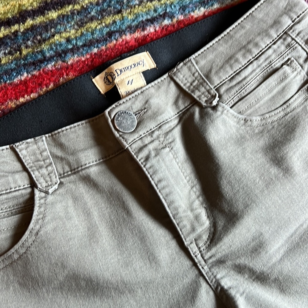 Democracy “Ab”solution Pants - Picture 2 of 4